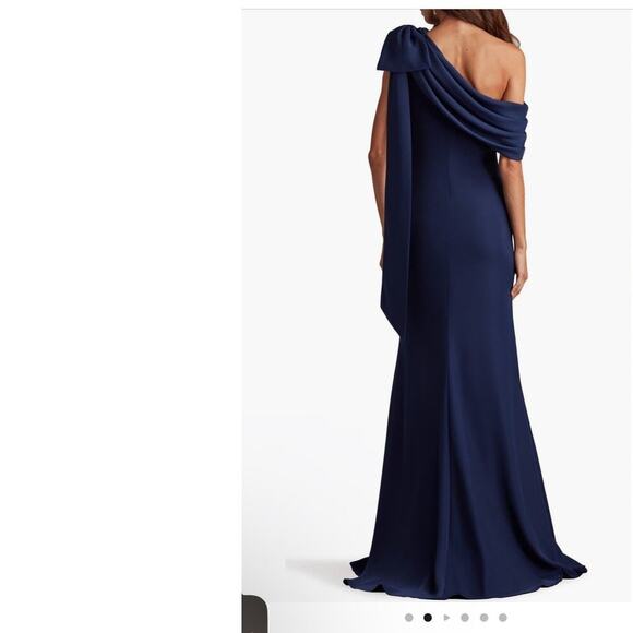 Tadashi Shoji One Shoulder Crepe Column NavyWedding Guest Gala Gown size 6 - Picture 2 of 13